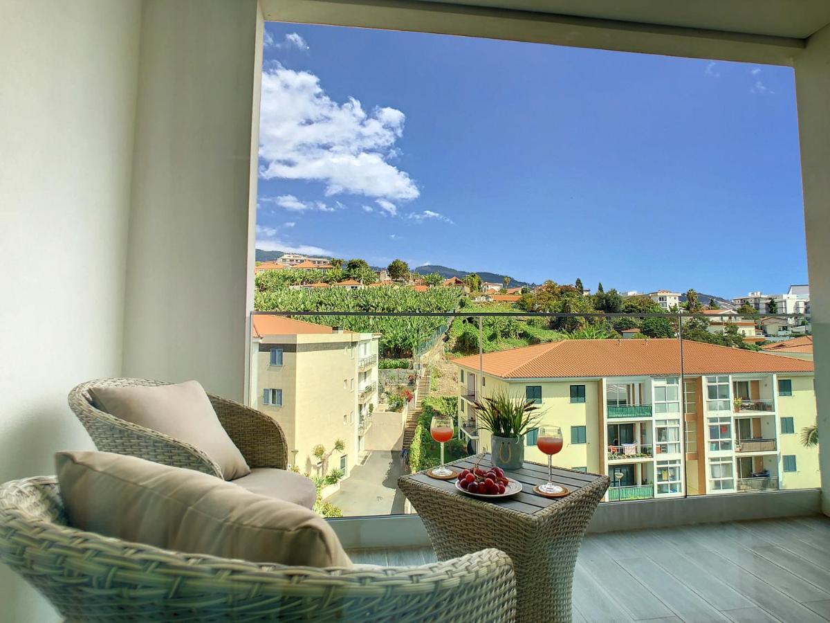 פונשל Uptown Apartment By Lovelystay מראה חיצוני תמונה