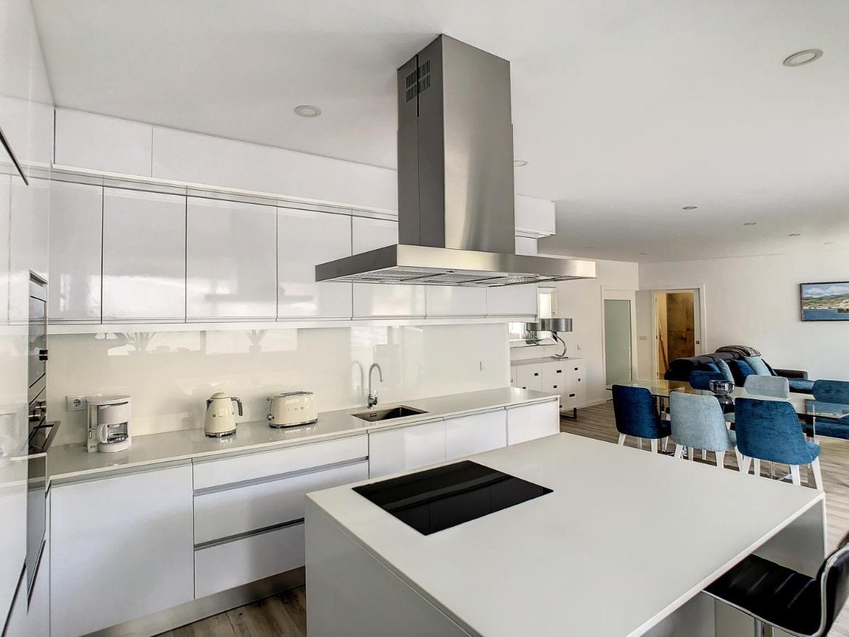 פונשל Uptown Apartment By Lovelystay מראה חיצוני תמונה